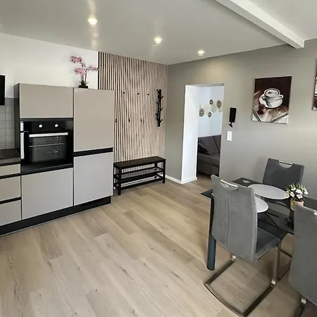 Modernes Stadt-apartment In Mg Mönchengladbach