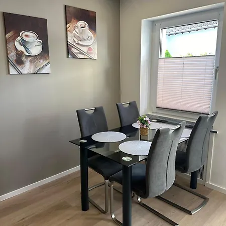 Apartment Modernes Stadt Fuer 4 Personen In Mg *