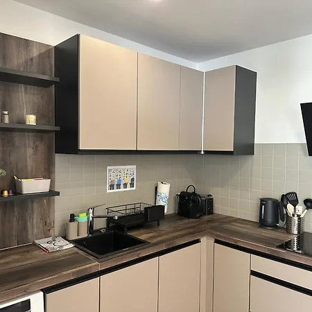 Lejlighed Modernes Stadt-apartment In Mg Mönchengladbach